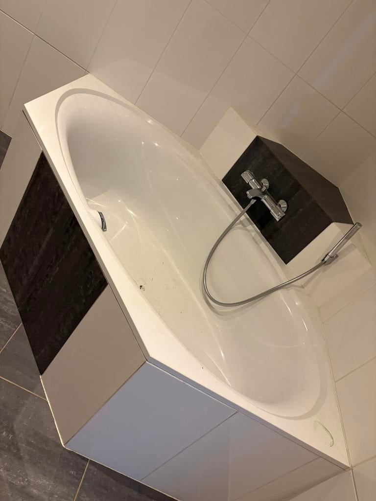 Bad / hoekbad, Ophalen, Gebruikt, Bad