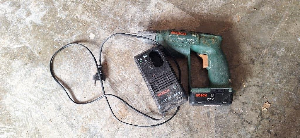 Bosch Boormachine met Lader - 7.2V Accu, Ophalen, Gebruikt, Minder dan 400 watt, Boormachine