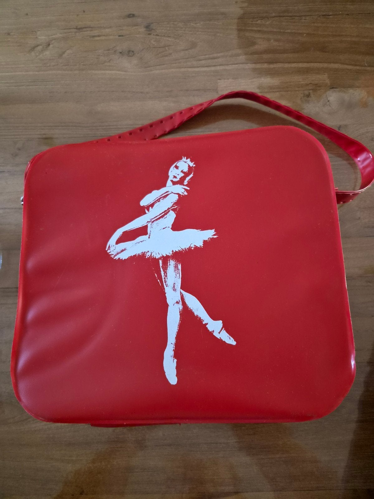 Vintage rode ballet schoudertas jaren 60/70, Kleding | Dames, Ophalen of Verzenden, Gedragen
