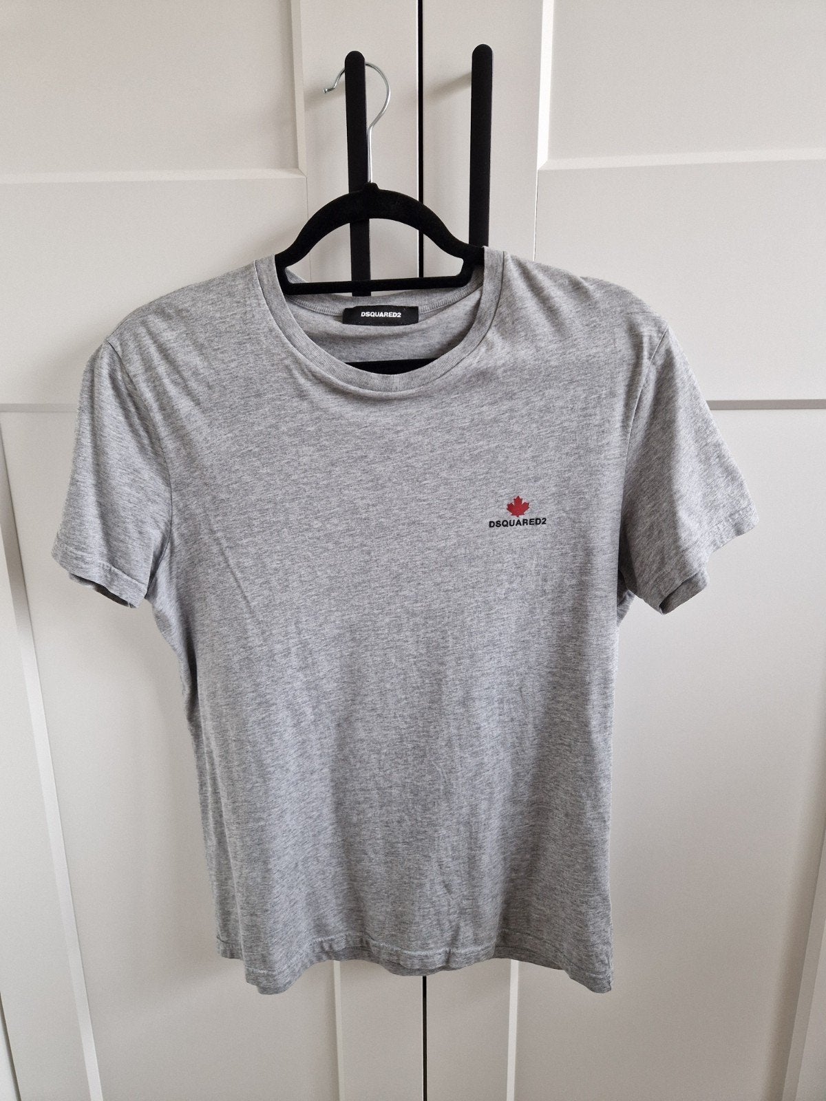 Grijs Dsquared t-shirt - maat XL, Dsquared2, Maat 56/58 (XL), Ophalen of Verzenden, Zo goed als nieuw