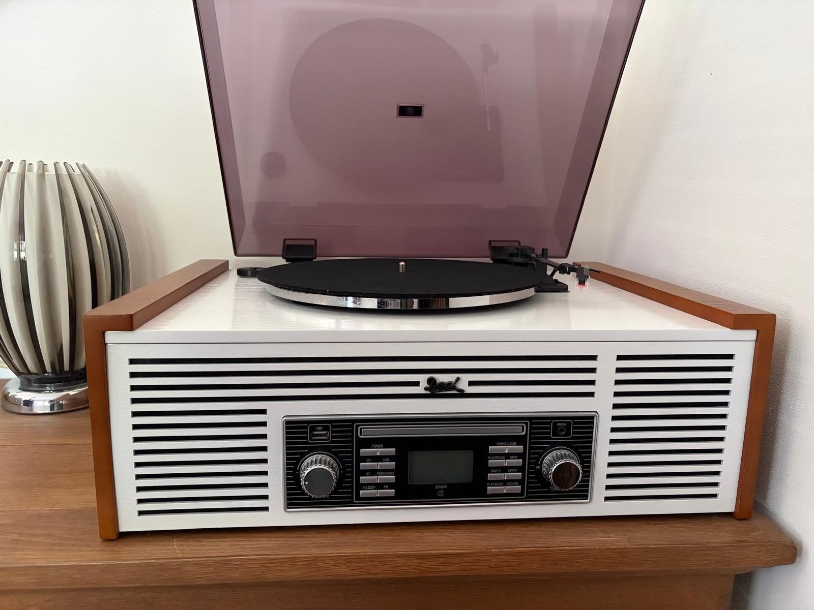 Platenspeler met CD, Radio en Bluetooth