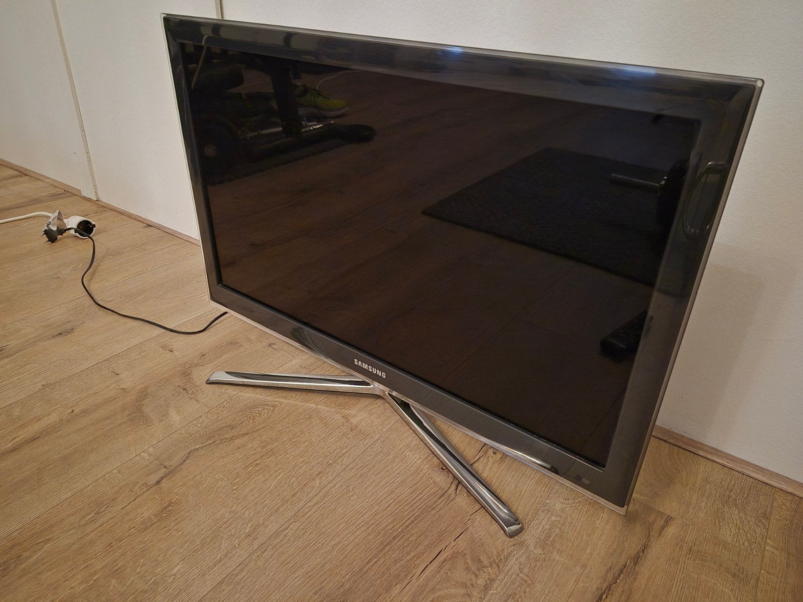 Samsung LED TV - 81 cm (32 inch), 50 Hz, Samsung, Full HD (1080p), Gebruikt