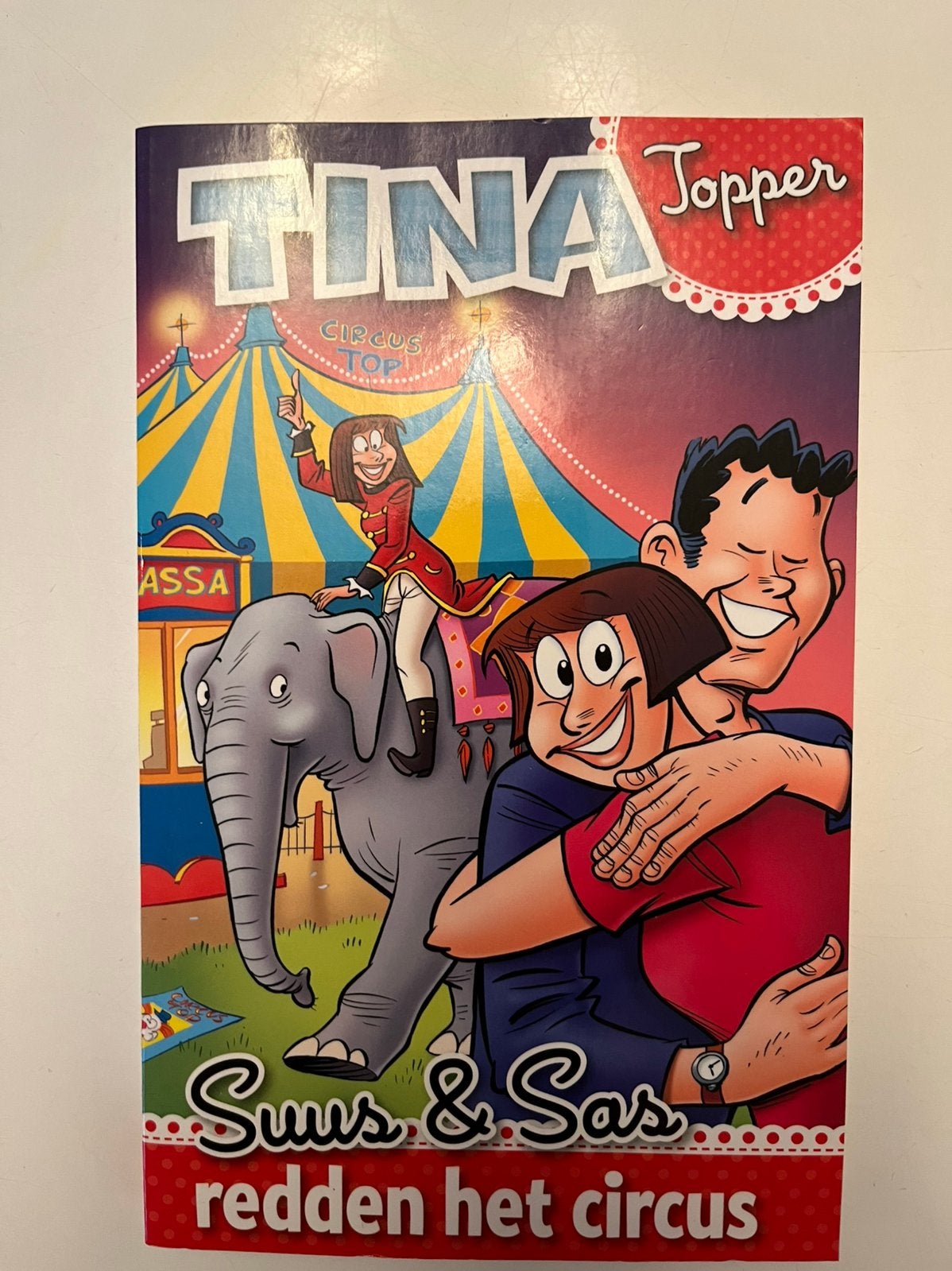 Tina Topper - Suus & Sas redden het circus, Ophalen of Verzenden, Zo goed als nieuw, Fictie