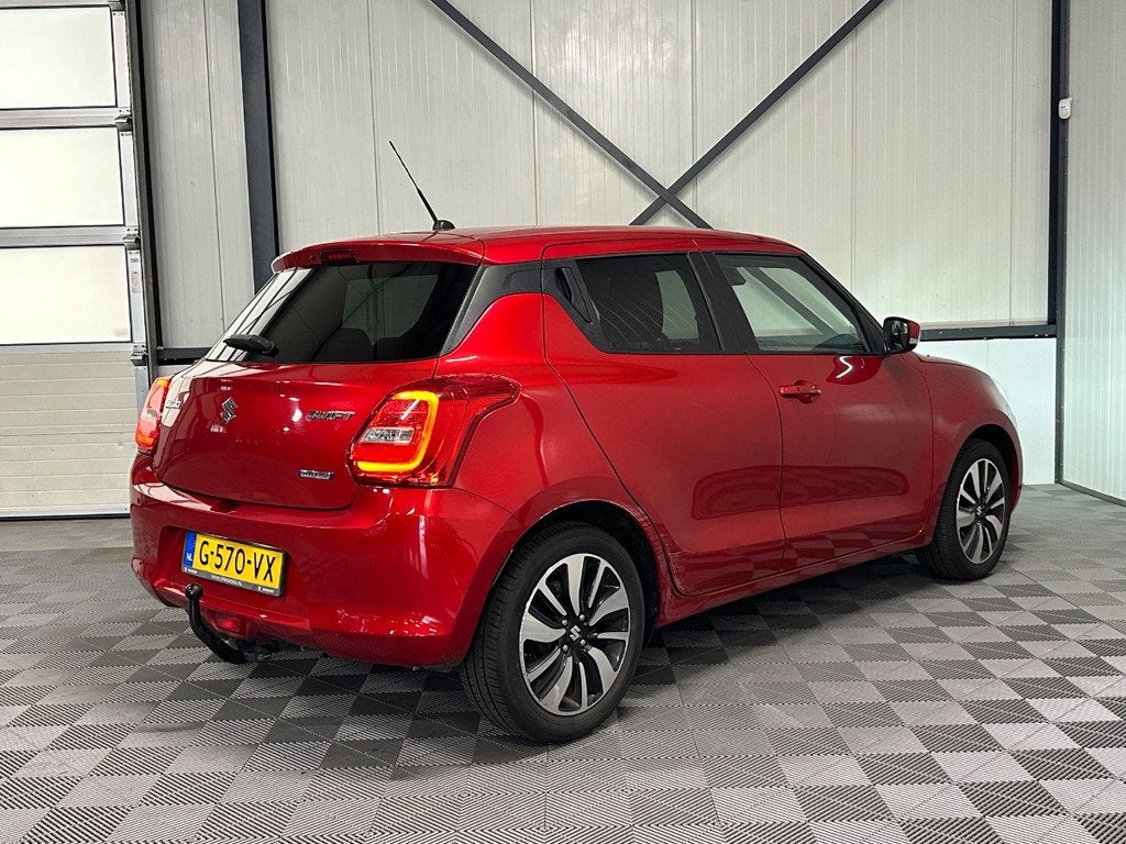 Suzuki Swift 1.2 Stijl Smart Hybrid 5-Drs | Airco-Ecc | Navi, Gebruikt, 4 cilinders, Swift, Handgeschakeld
