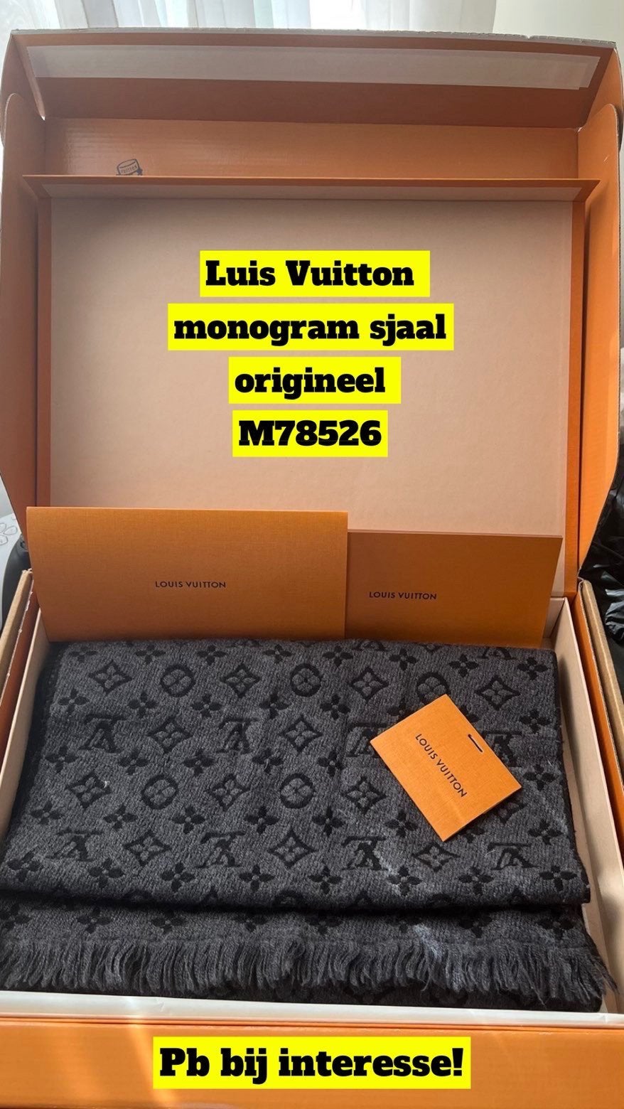 Louis Vuitton Monogram Classic Sjaal M78526 – met bon & doos, Ophalen of Verzenden, Zo goed als nieuw, Maat 46/48 (XL) of groter