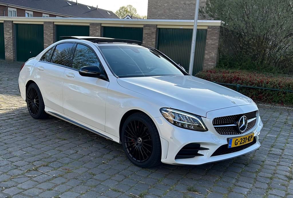 Mercedes-Benz C-Klasse C180 156pk 9G-TRONIC 2019 wit (NAP)., 1800 kg, Leder en Stof, 75 €/maand, Particulier