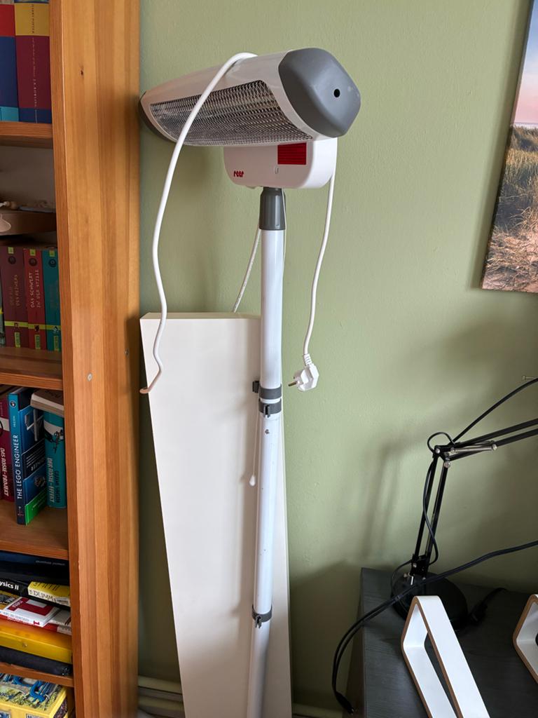 Warmtelamp / Radiator voor baby commode - Goede staat, Ophalen, Radiator, Minder dan 60 cm, 80 cm of meer