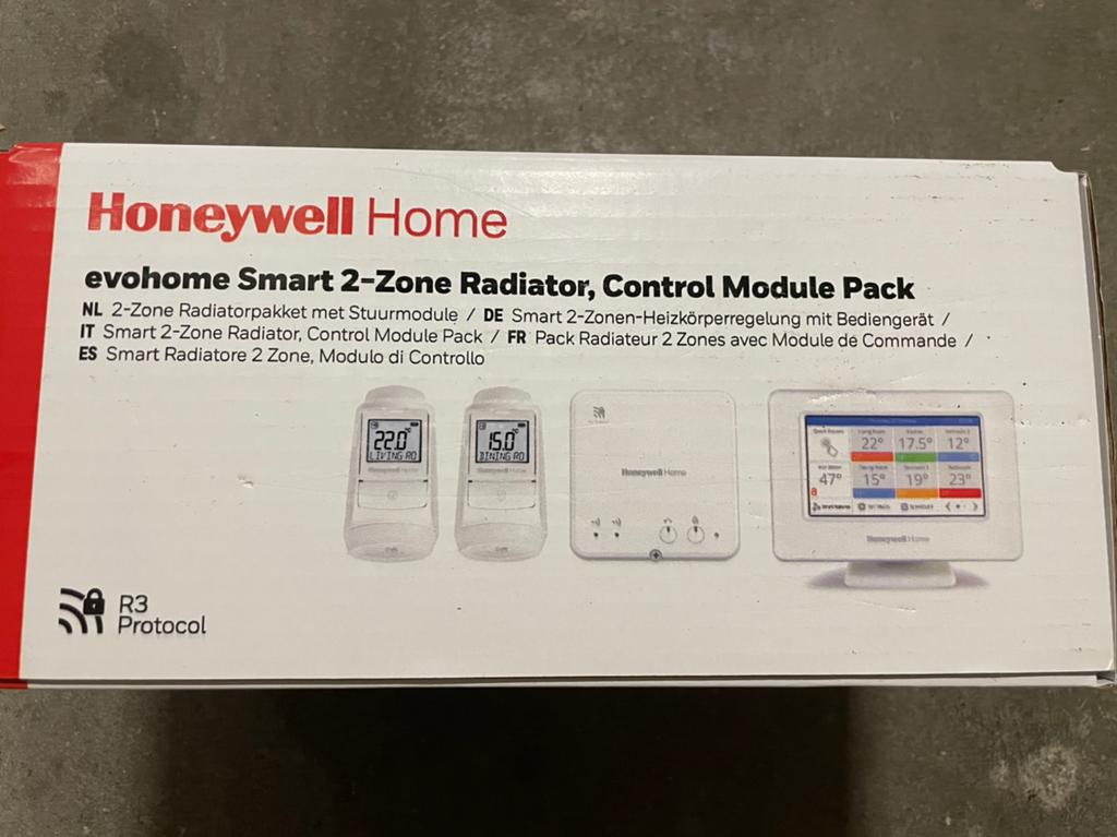 Honeywell Home Evohome 2-zone radiatorpakket met stuurmodule, Ophalen of Verzenden, Slimme thermostaat, Gebruikt