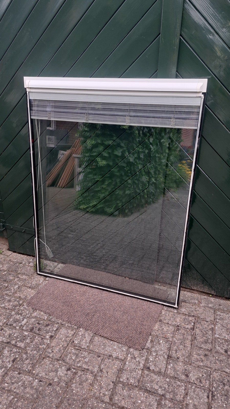 2 stuks ruit geïntegreerde jaloezie - 102x130 cm, Ophalen, Zo goed als nieuw, Gevelraam of Ruit