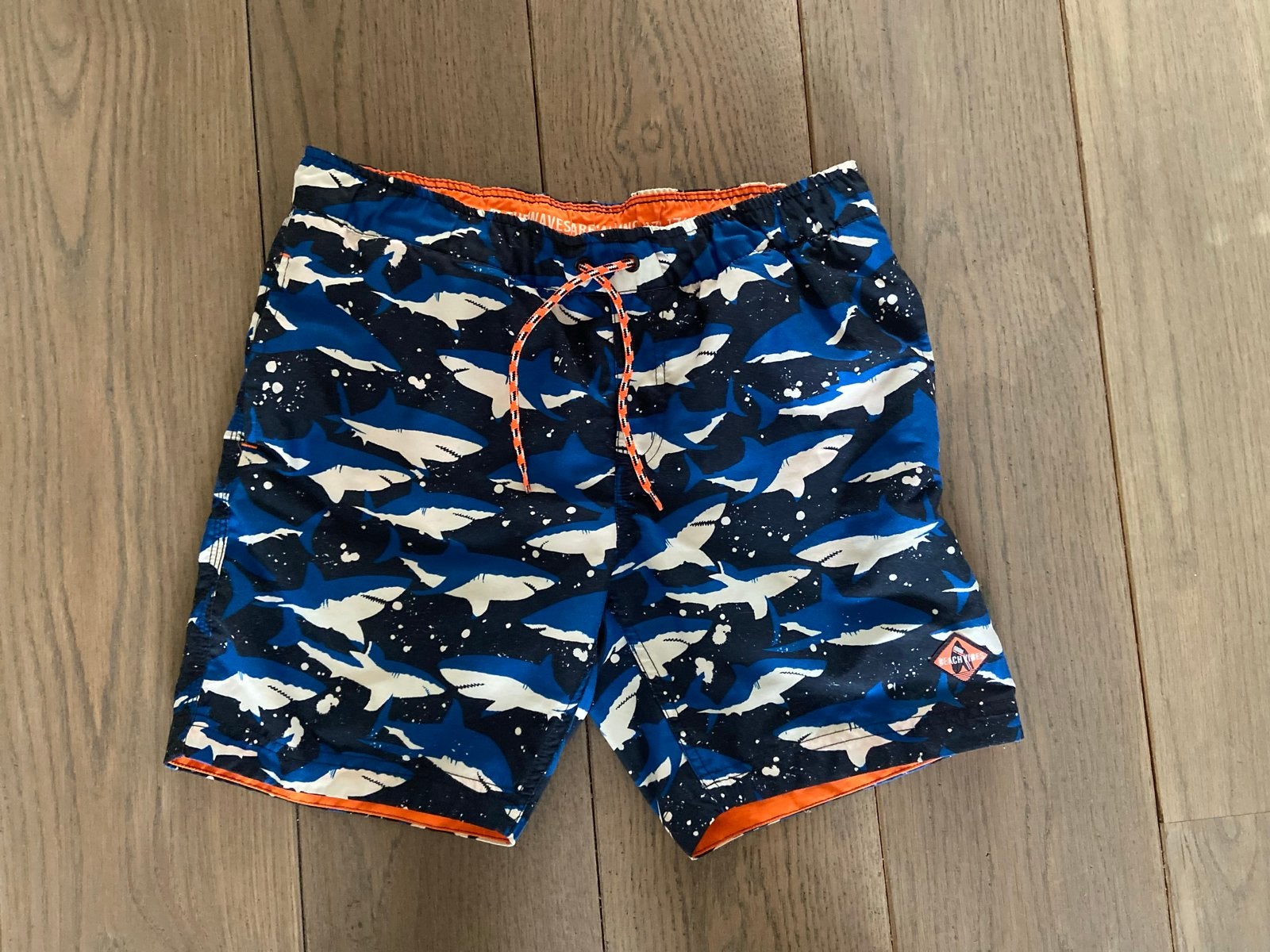 WE zwembroek/short met haaienprint mt 170-176, Kinderen en Baby's, Kinderkleding | Kinder-zwemkleding, Maat 170, Ophalen of Verzenden