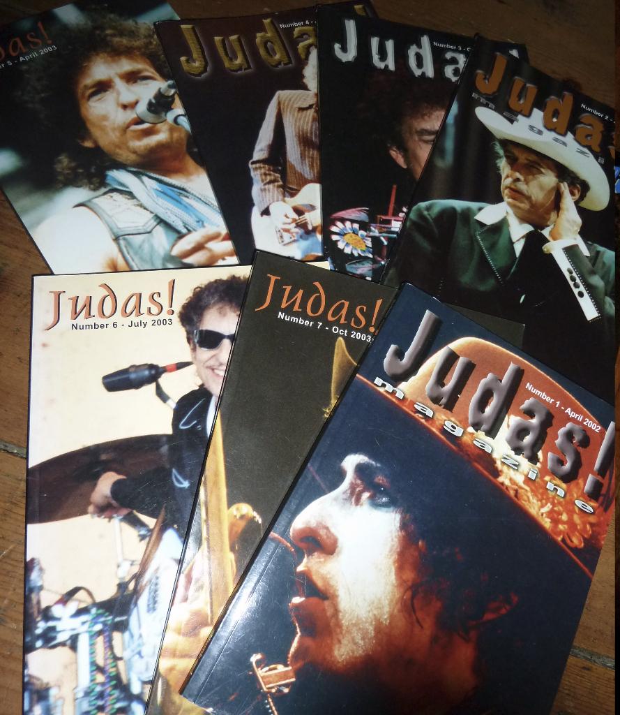 Bob Dylan 7 stuks JUDAS fanclub bladen nrs 01-07 2002/03, Verzamelen, Ophalen of Verzenden, Boek, Tijdschrift of Artikel