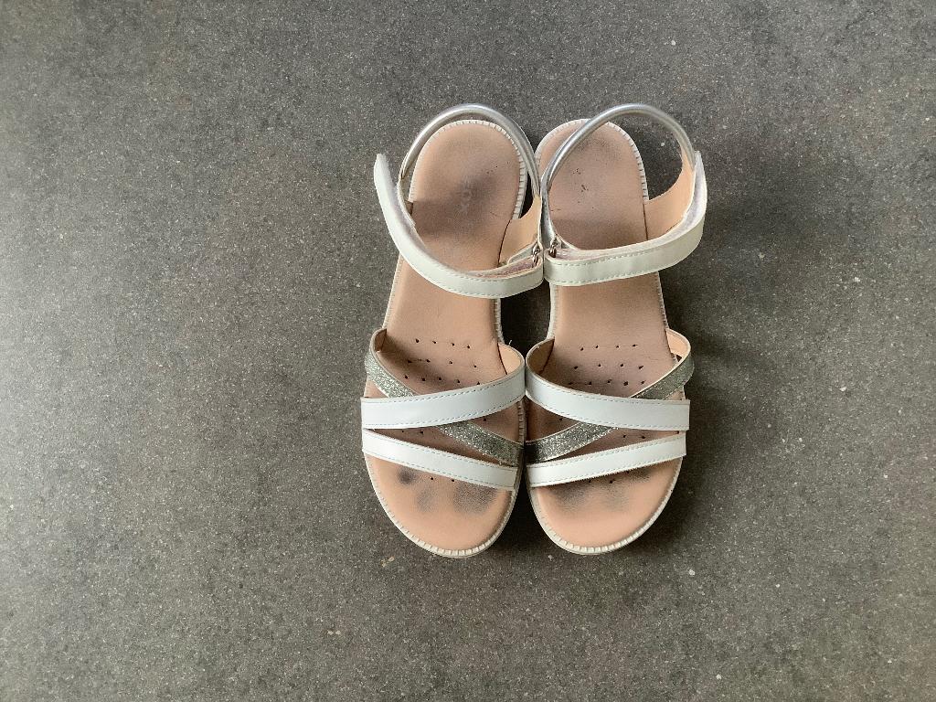 Sandalen maat 34 meisjes, Kinderen en Baby's, Gebruikt, Meisje, Overige typen, Ophalen of Verzenden