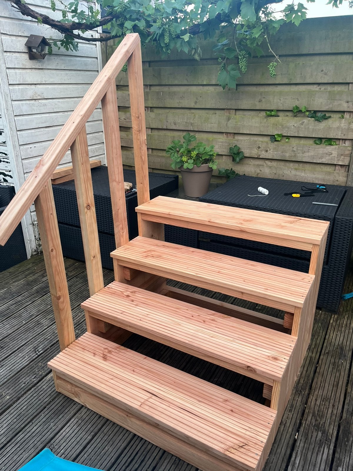 Houten Opstap /– Leverbaar in elke  maat vanaf, Ophalen of Verzenden, Nieuw, Hout, Containerberging