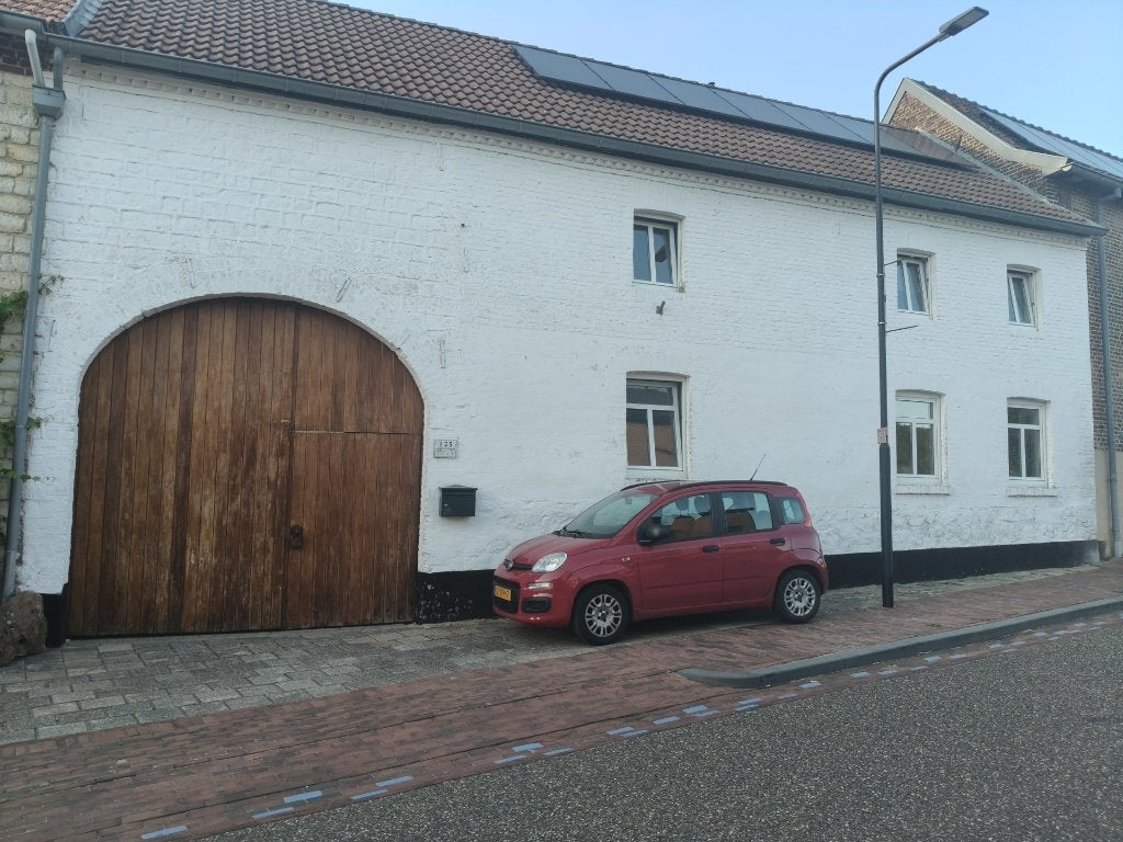 Bovenwoning te huur! (volledig gemeubileerd)., 200 m², Ransdaal, Direct bij eigenaar, Limburg
