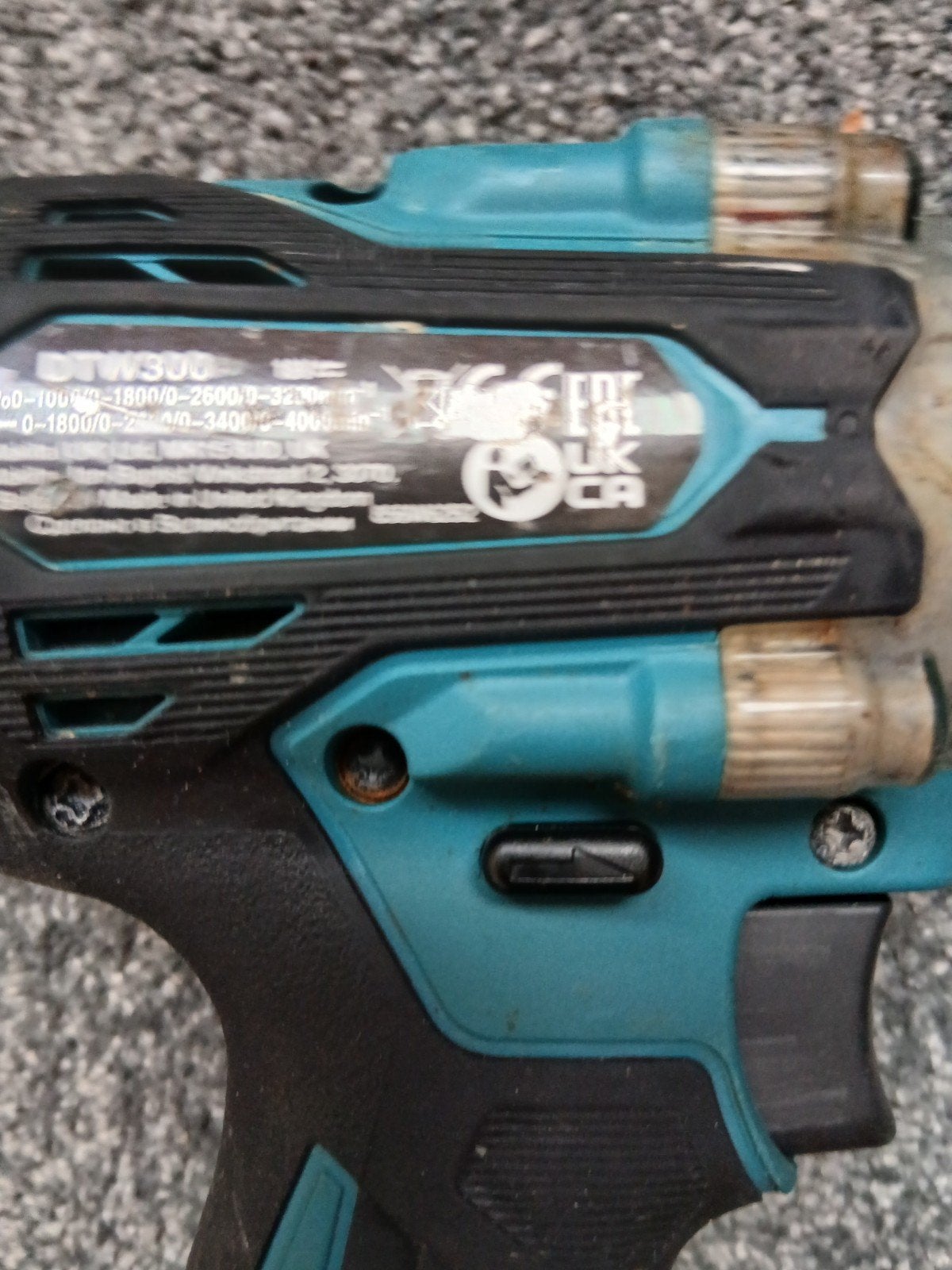 Makita DTW300 Accu Slagmoersleutel - Zo goed als nieuw, Doe-het-zelf en Verbouw, Gereedschap | Boormachines, 600 watt of meer