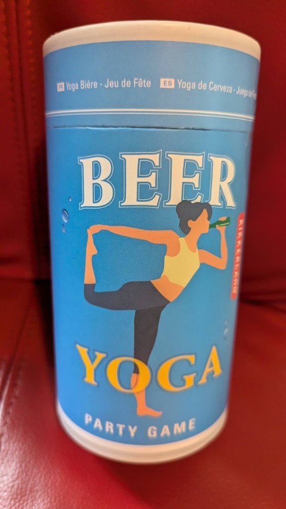 Beer Yoga Party game, Ophalen of Verzenden, Nieuw, Kikkerland