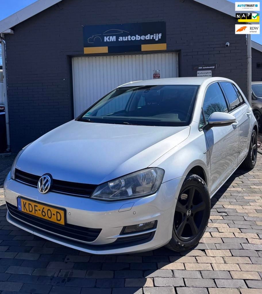 Volkswagen GOLF 1.4 TSI Highline, Voorwielaandrijving, Euro 5, Gebruikt, 4 cilinders