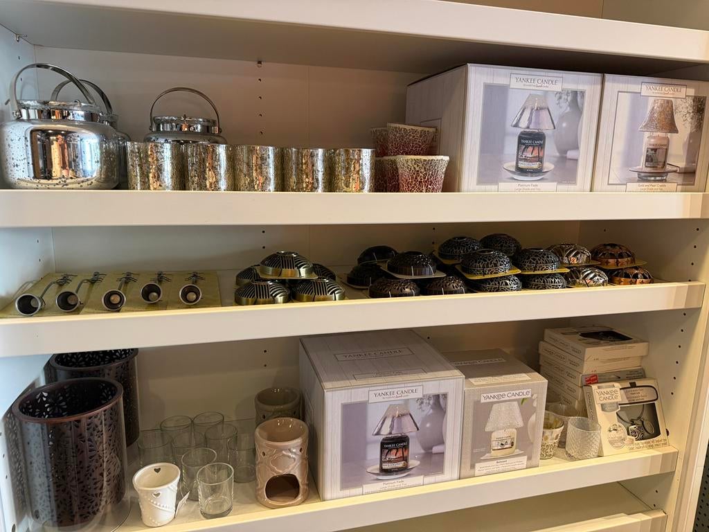 Yankee candle partij ( leuk voor op de markt of braderie), Ophalen, Nieuw, Overige materialen, Minder dan 25 cm