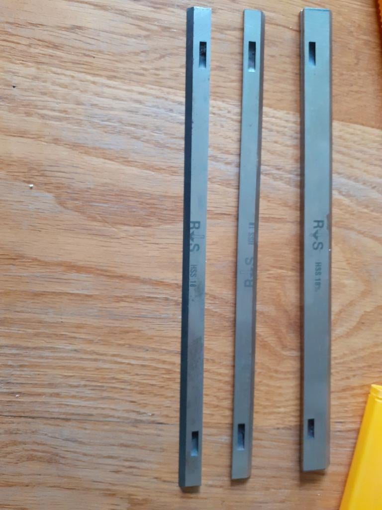 Nieuwe   !Schaafmessen  voor  in  zaag/  freesmachine, Ophalen, Nieuw, Elektrisch, Bovenfrees