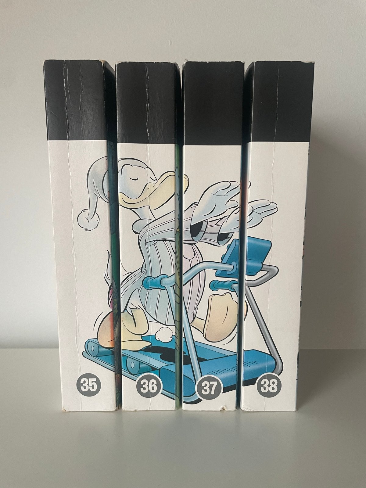 Donald Duck Themapocket 35-38, Boeken, Complete serie of reeks, Ophalen of Verzenden, Zo goed als nieuw