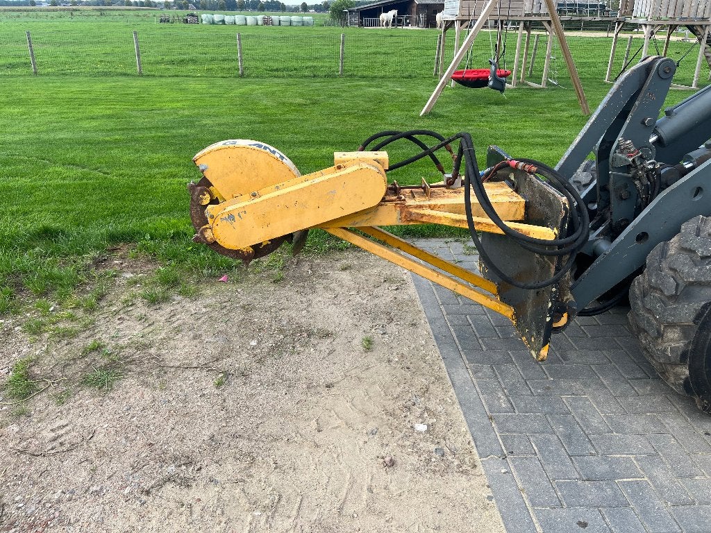 Stobbenfrees hydraulisch giant aansluiting, en veegbezem, Zakelijke goederen, Ophalen, Wiellader of Shovel