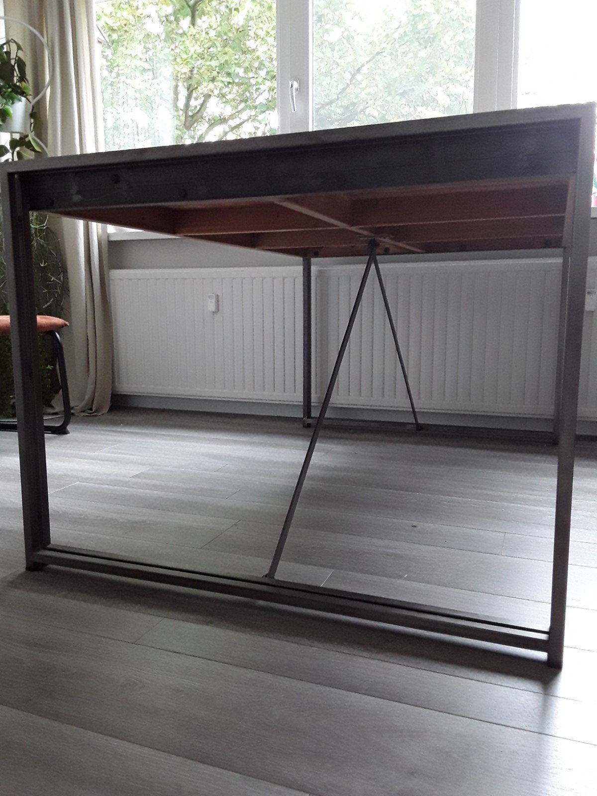 eettafel, industrieel, 4 persoons, Ophalen, 50 tot 100 cm, Zo goed als nieuw, 150 tot 200 cm