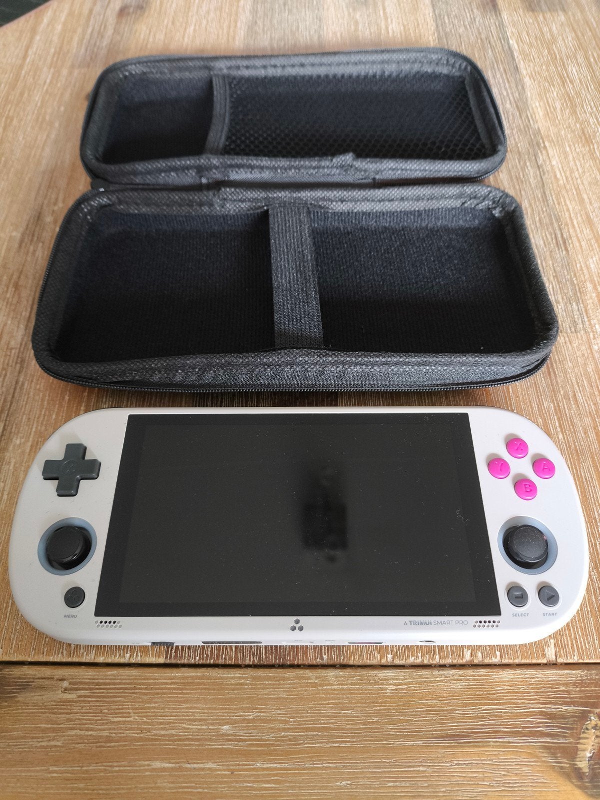 Trimui smart pro - handheld GAME console incl. MAME retro, Spelcomputers en Games, Ophalen, TrimUI, Nieuw
