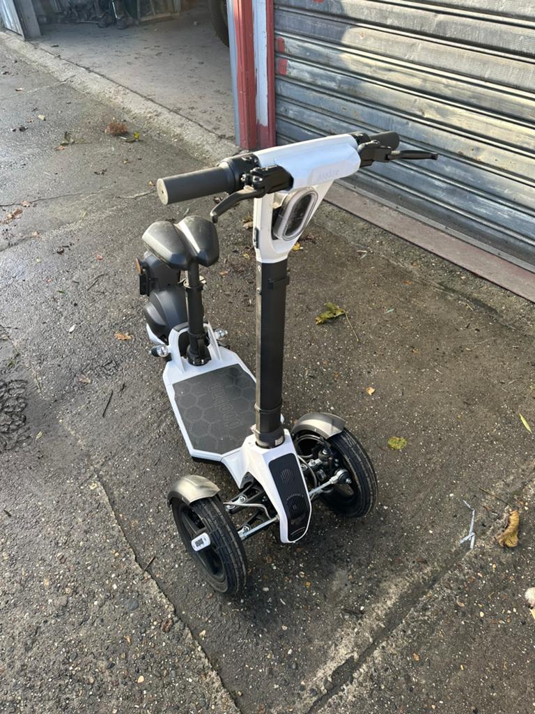 Electricstep, Fietsen en Brommers, Ophalen of Verzenden, Zo goed als nieuw, Elektrische step (E-scooter)