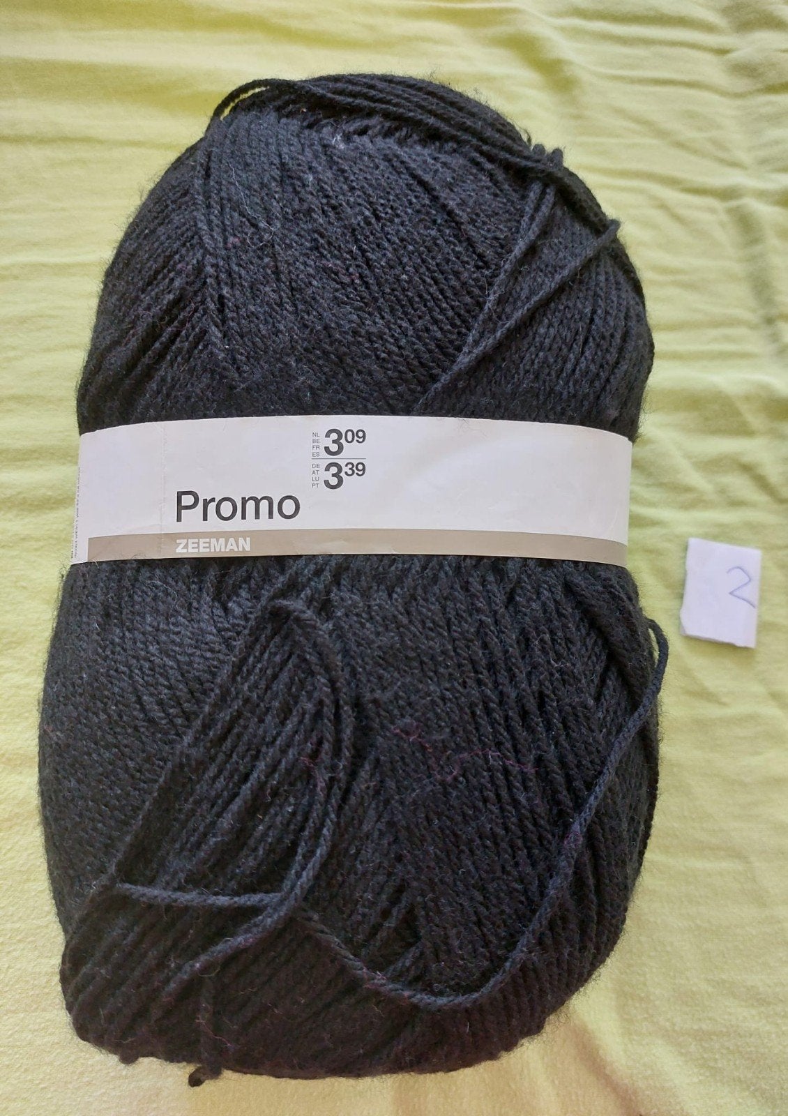 1 grote bol wol zwart (Promo), Ophalen of Verzenden, Nieuw, Breien of Haken, Wol of Garen