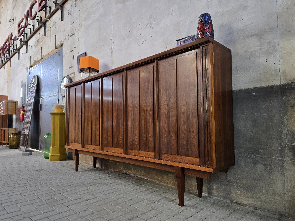 Mid Century Design Palissander Dressoir | Vintage Grote Kast, Gebruikt, Ophalen of Verzenden, 200 cm of meer, 25 tot 50 cm