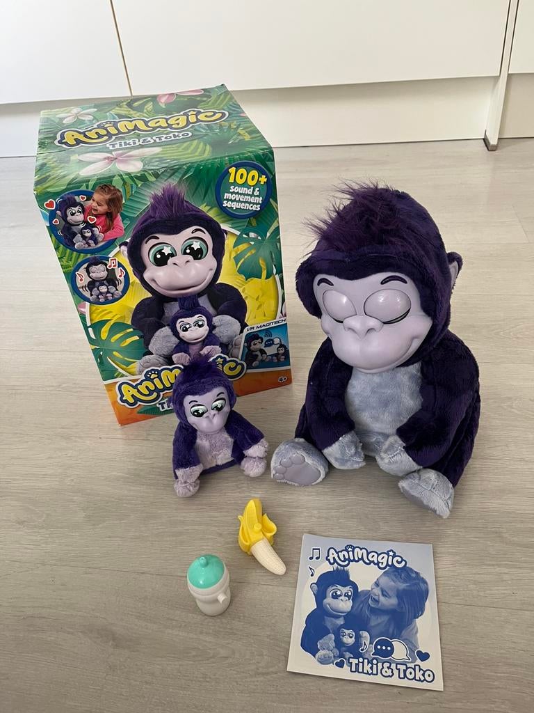 Tiki en Toko aapjes incl baby, flesje, banaan Nieuw!, Ophalen of Verzenden, Zo goed als nieuw, Jongen of Meisje