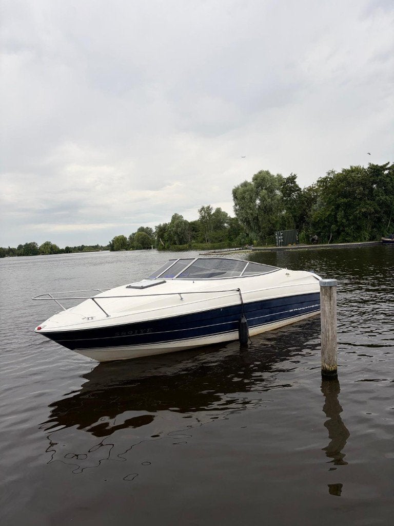Bayliner 2052 LS Cuddy Speedboot – 5.7L V8 VAARBEWIJSVRIJ, Watersport en Boten, 3 m, Gebruikt, Binnenboordmotor, Ophalen of Verzenden