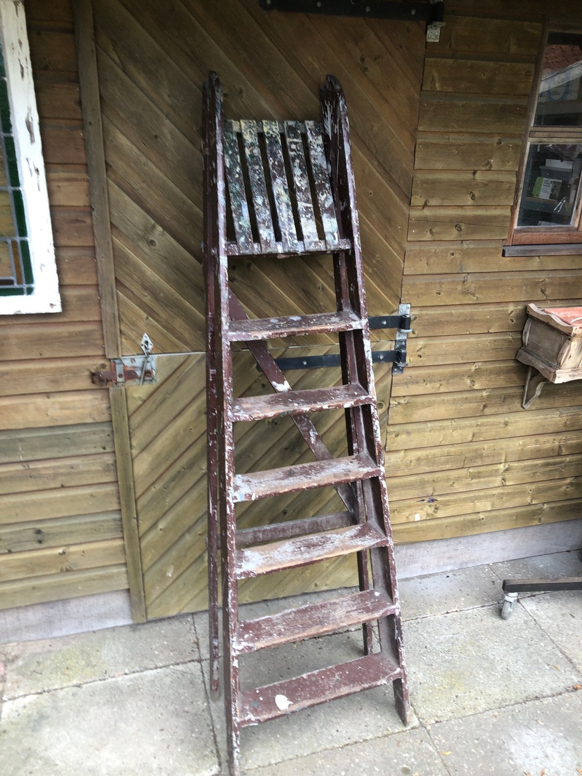 Oude houten schildersladder - decoratief, Doe-het-zelf en Verbouw, Ladders en Trappen, Ophalen, Gebruikt, Trap, Opvouwbaar of Inschuifbaar