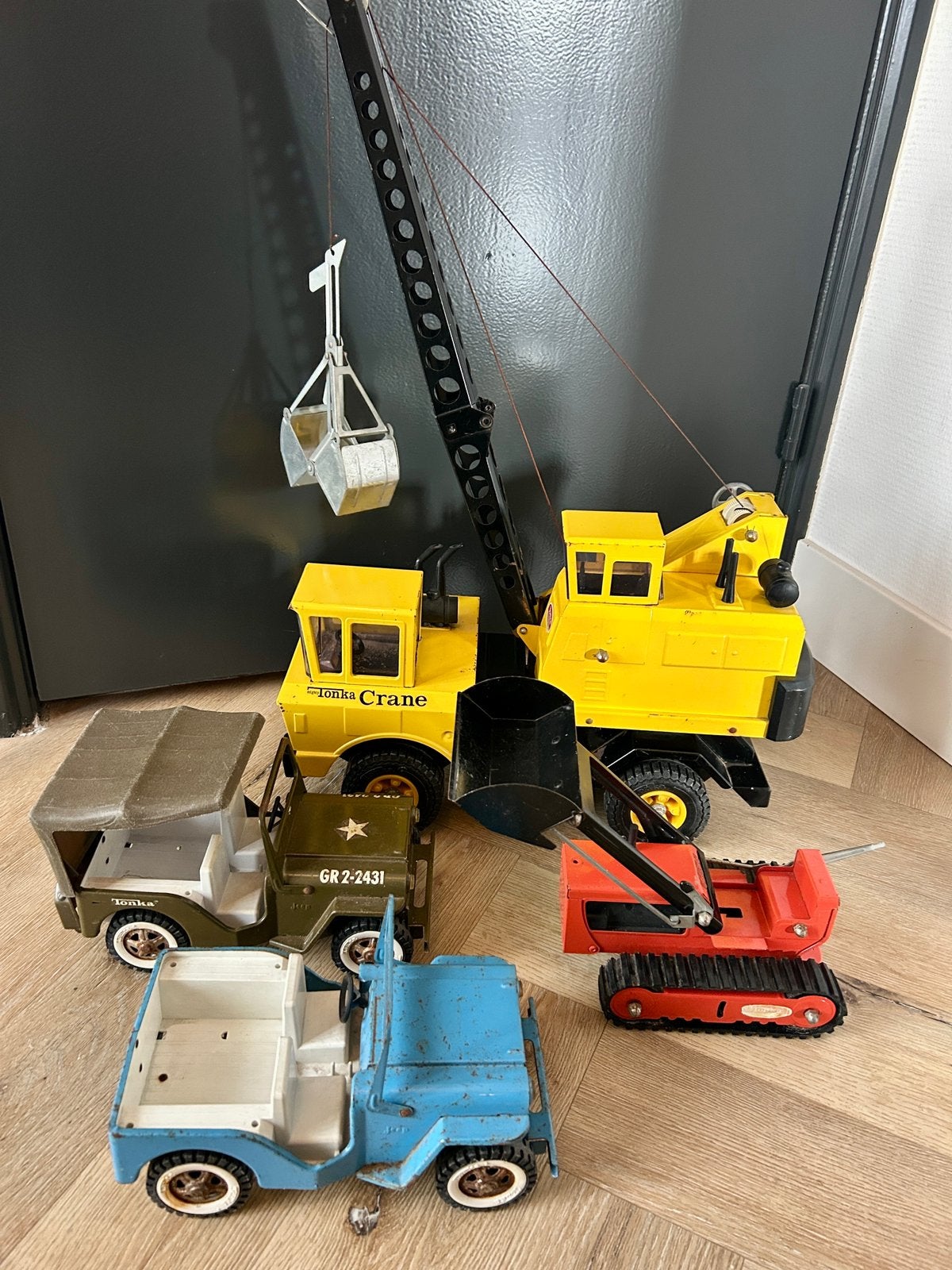 Vintage Tonka speelgoedvoertuigen – 4 stuks, Verzamelen, Ophalen, Gebruikt