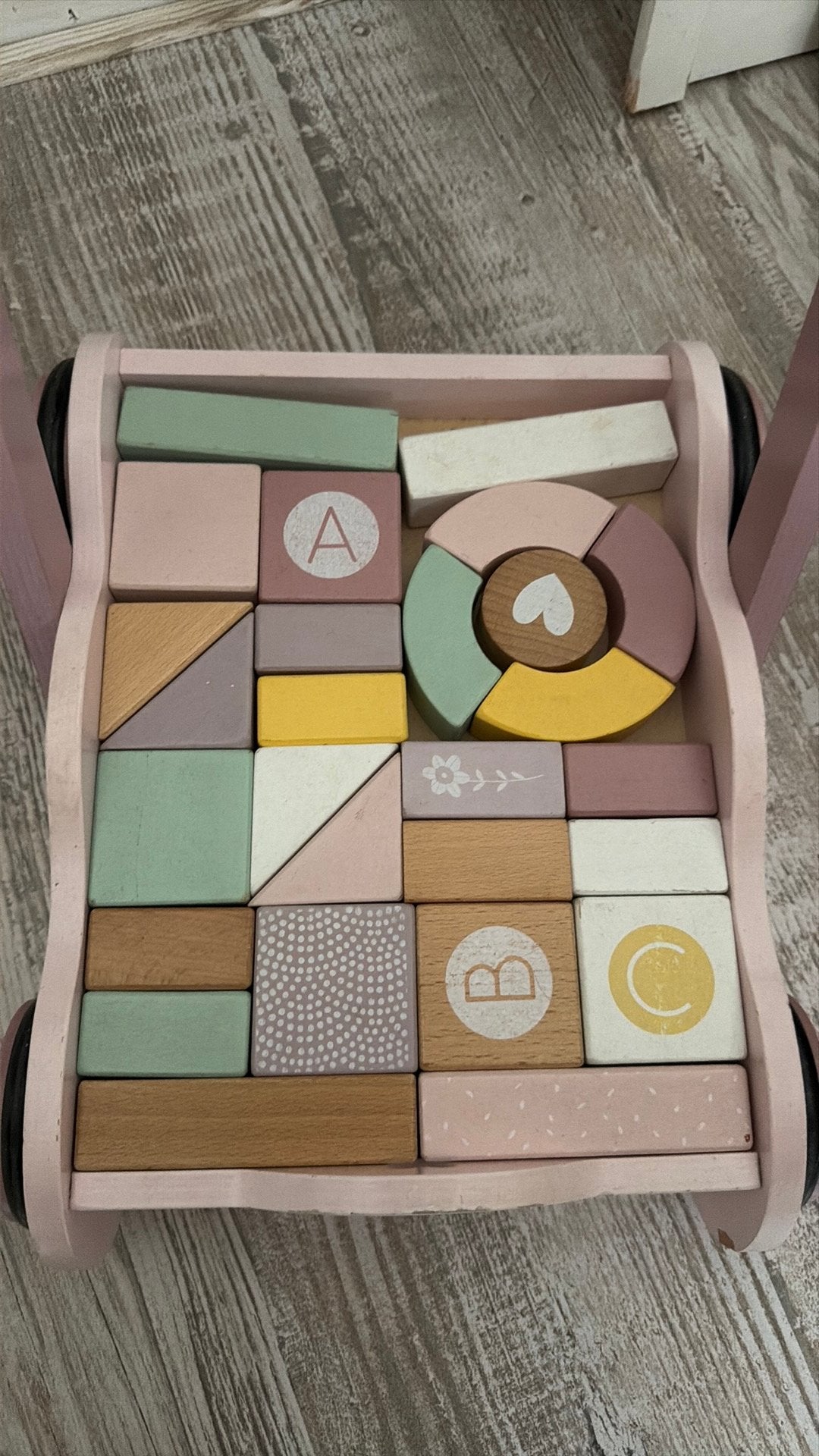 Little Dutch Houten Loopwagen met Blokken, Kinderen en Baby's, Speelgoed | Houten speelgoed, Ophalen, Gebruikt, Duw- of Trekspeelgoed
