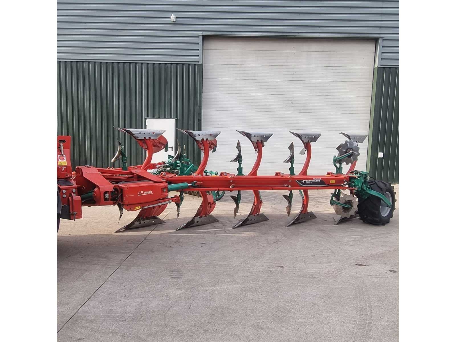 Kverneland 2500B Ploeg met vorenpakker, Overige, Grondbewerking