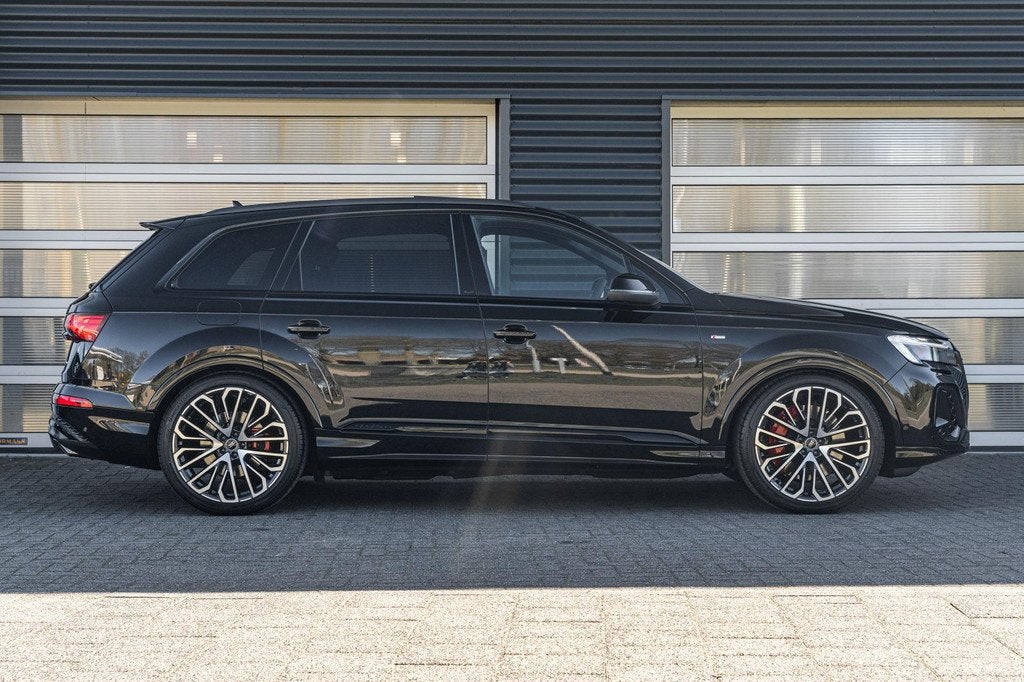 Audi Q7 55 TFSI 394pk e quattro Pro Line S | Vierwielbesturi, Auto's, Audi, Automaat, 12 maanden, Bedrijf, SUV of Terreinwagen