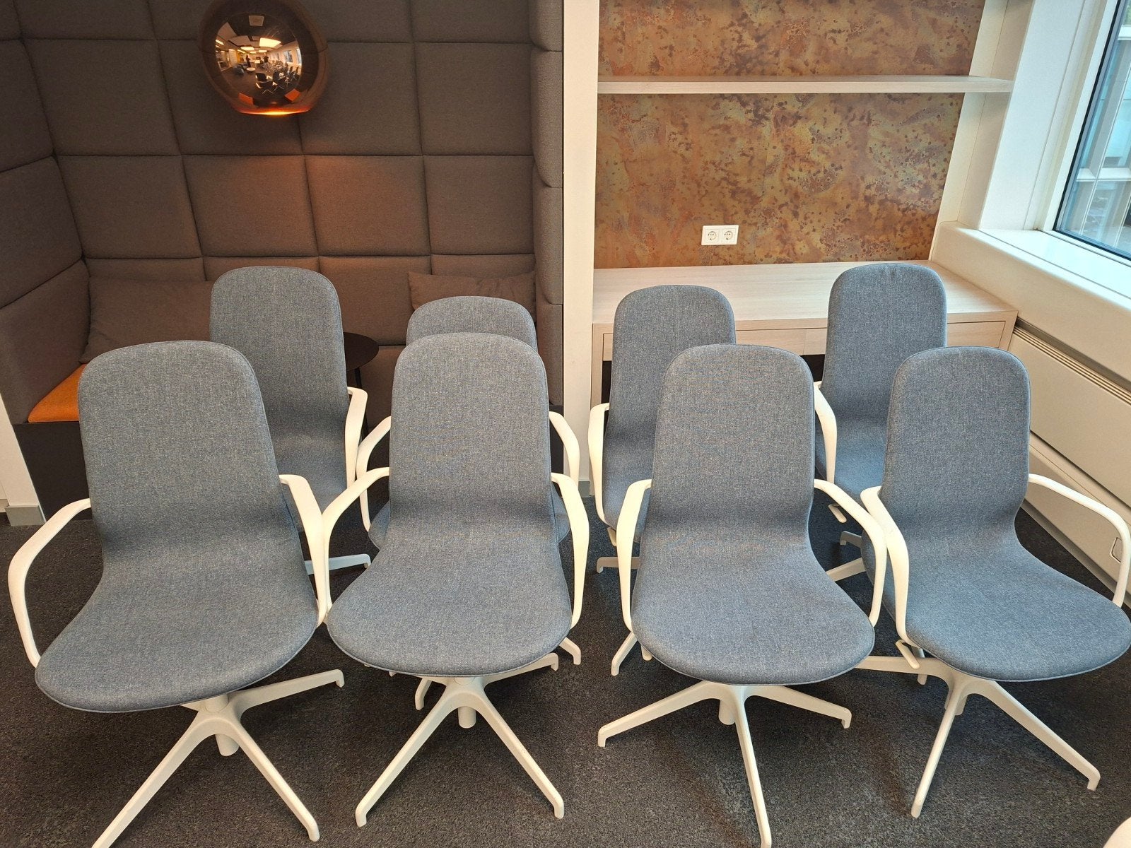 Foto 2 van 16 blauwe LÅNGFJÄLL IKEA bureaustoelen met armleuningen
