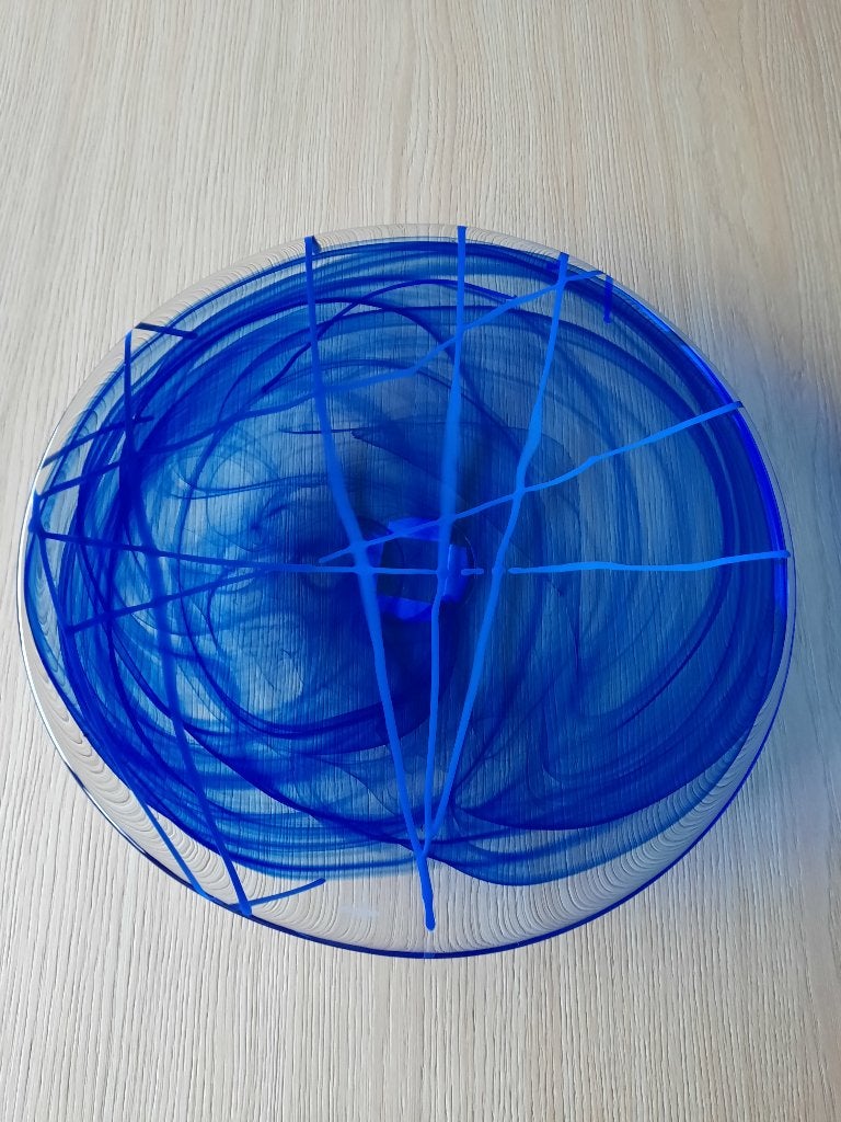 Kosta Boda blauwe schaal  37 cm in nieuwe staat., Ophalen of Verzenden