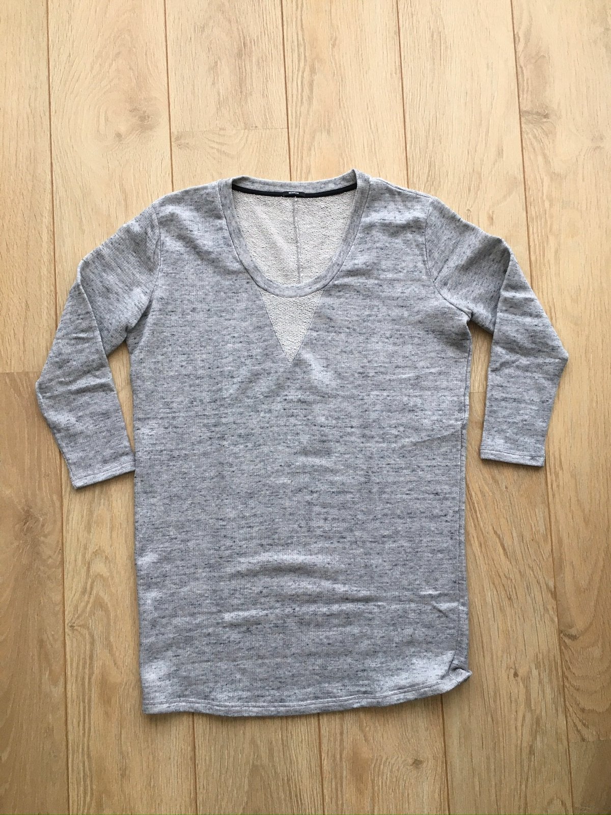 Denham: grijze lange trui / sweater, maat M, in goede staat, Ophalen of Verzenden, Zo goed als nieuw, Maat 38/40 (M), Grijs