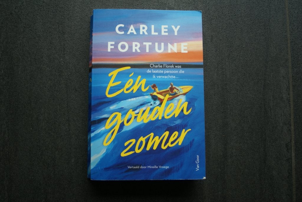 ÈÈN GOUDEN ZOMER..... Carley Fortune... (2025), Ophalen of Verzenden, Zo goed als nieuw
