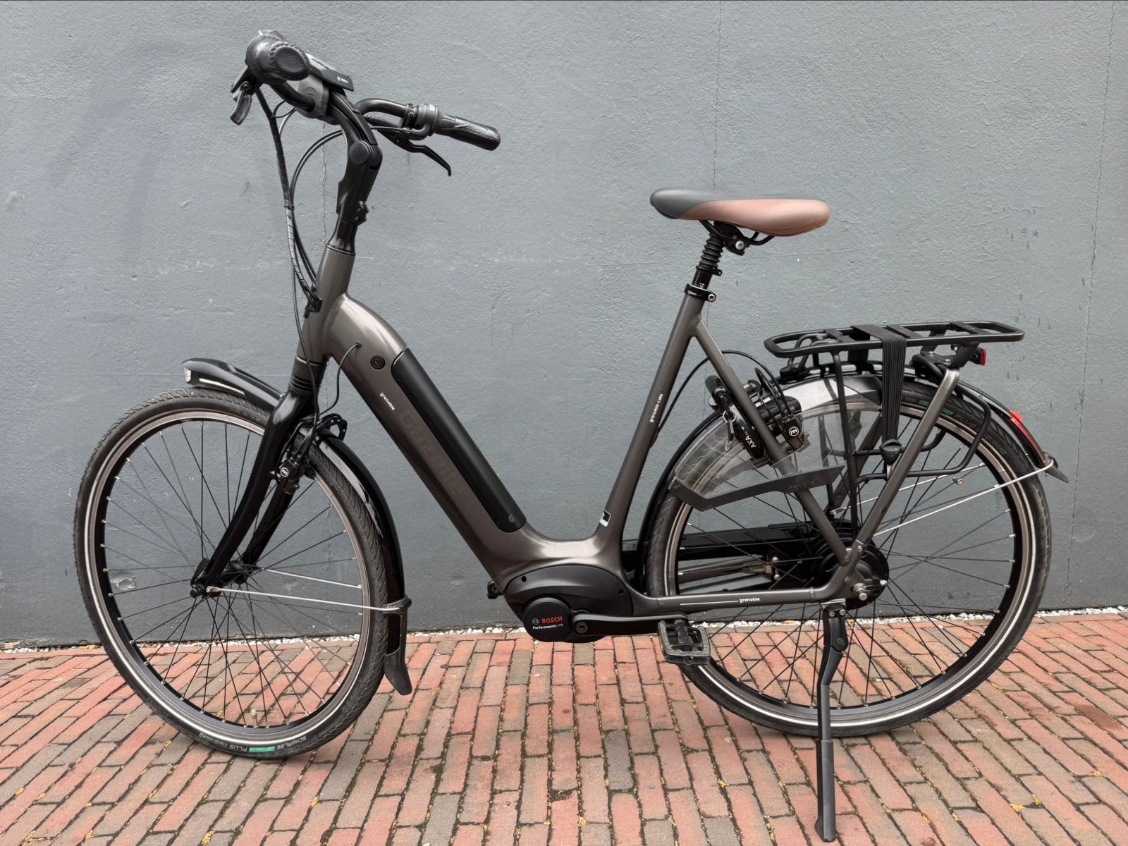 Gazelle Grenoble C380 D61cm *NIEUWSTAAT*, Fietsen en Brommers, Elektrische fietsen, Ophalen, Zo goed als nieuw, 59 cm of meer