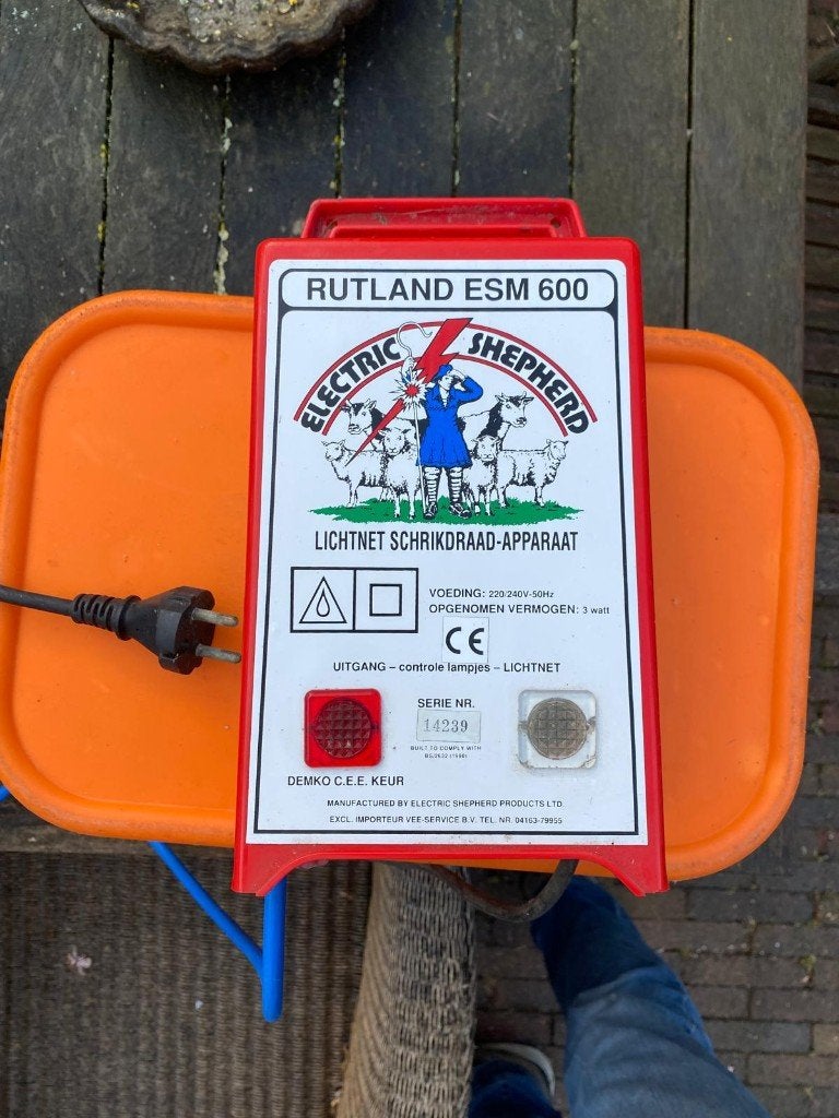Te koop: schrikapparaat schrikdraadapparaat weideklok, Dieren en Toebehoren, Stalling en Weidegang, Weidegang