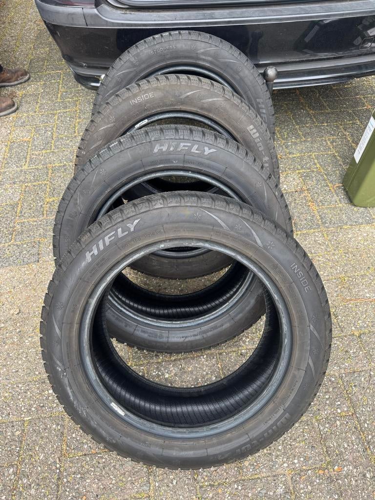 New Winter banden  for bmw, Ophalen, Zo goed als nieuw