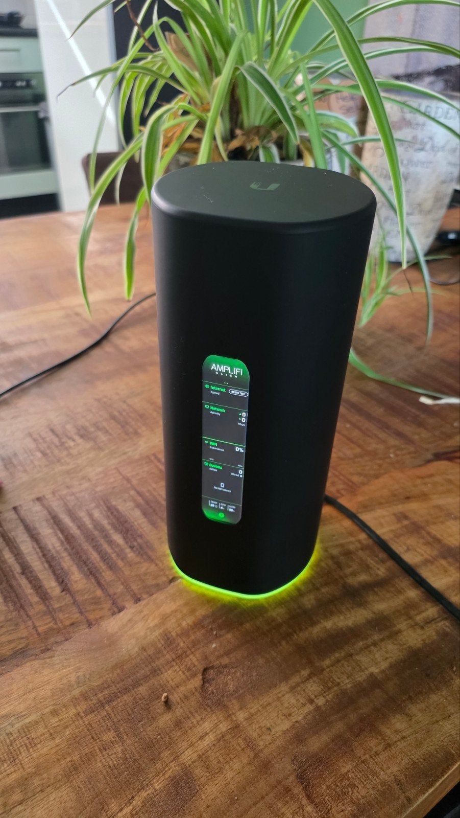 Ubiquiti AmpliFi Alien Wi-Fi 6 Router met LCD Touchscreen, Computers en Software, Ophalen of Verzenden, Zo goed als nieuw, Router