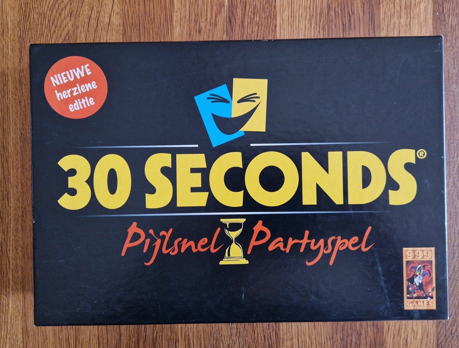 30 Seconds Pijlsnel Partyspel - Nieuwe Herzien Editie, Drie of vier spelers, Ophalen of Verzenden, Zo goed als nieuw, 999 Games