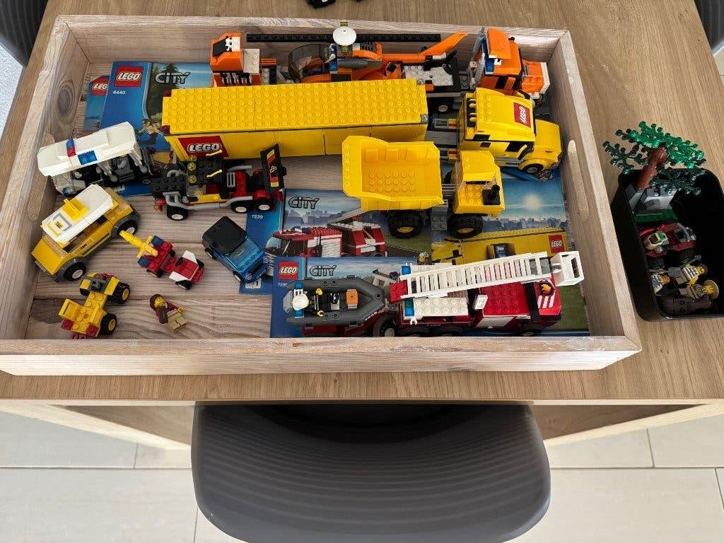 Lego city vrachtwagens helikopter en brandweer, Ophalen of Verzenden, Zo goed als nieuw