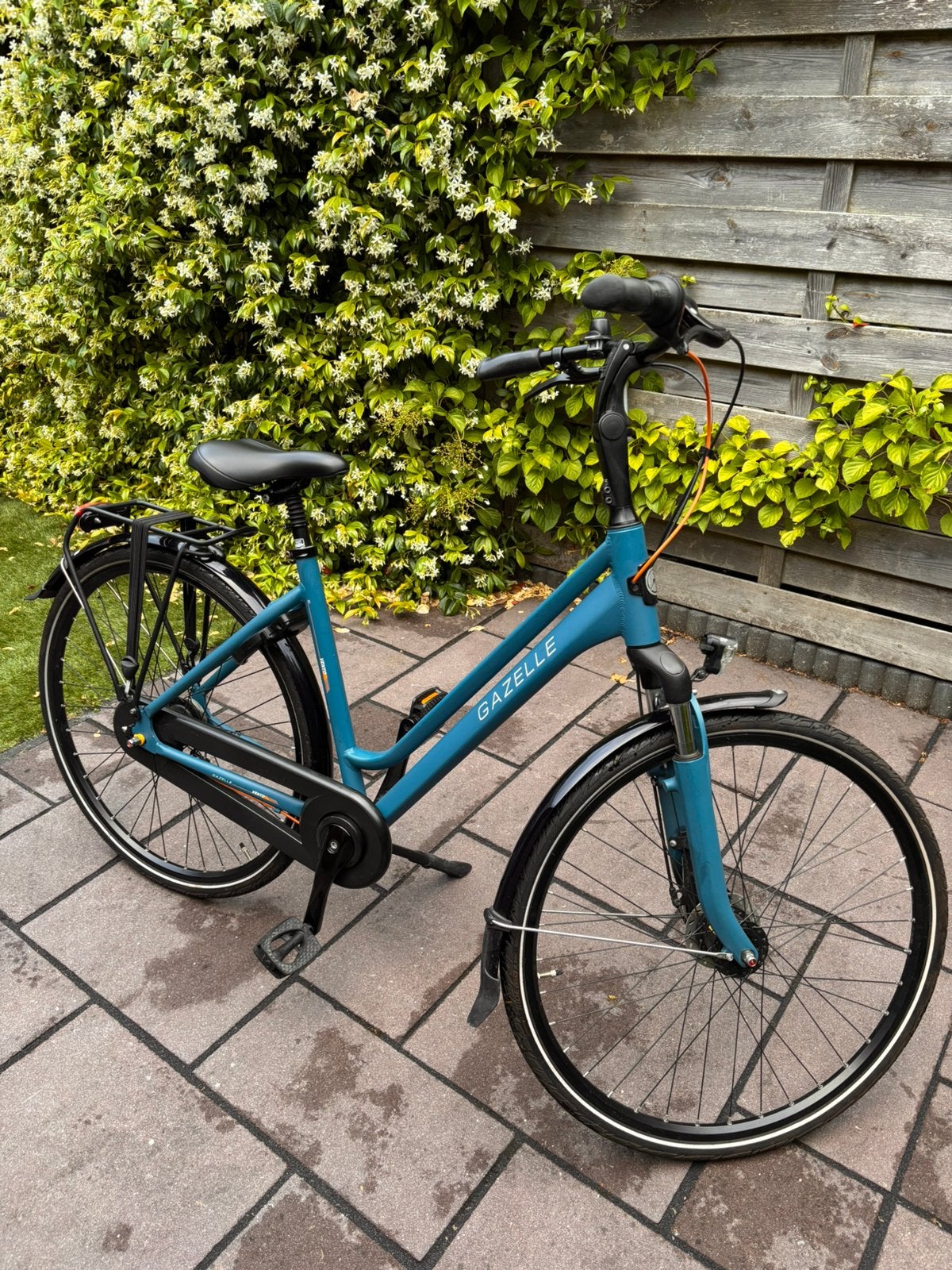 Gazelle fiets, zo goed als nieuw, Fietsen en Brommers, Fietsen | Dames | Damesfietsen, Ophalen, Versnellingen, Zo goed als nieuw