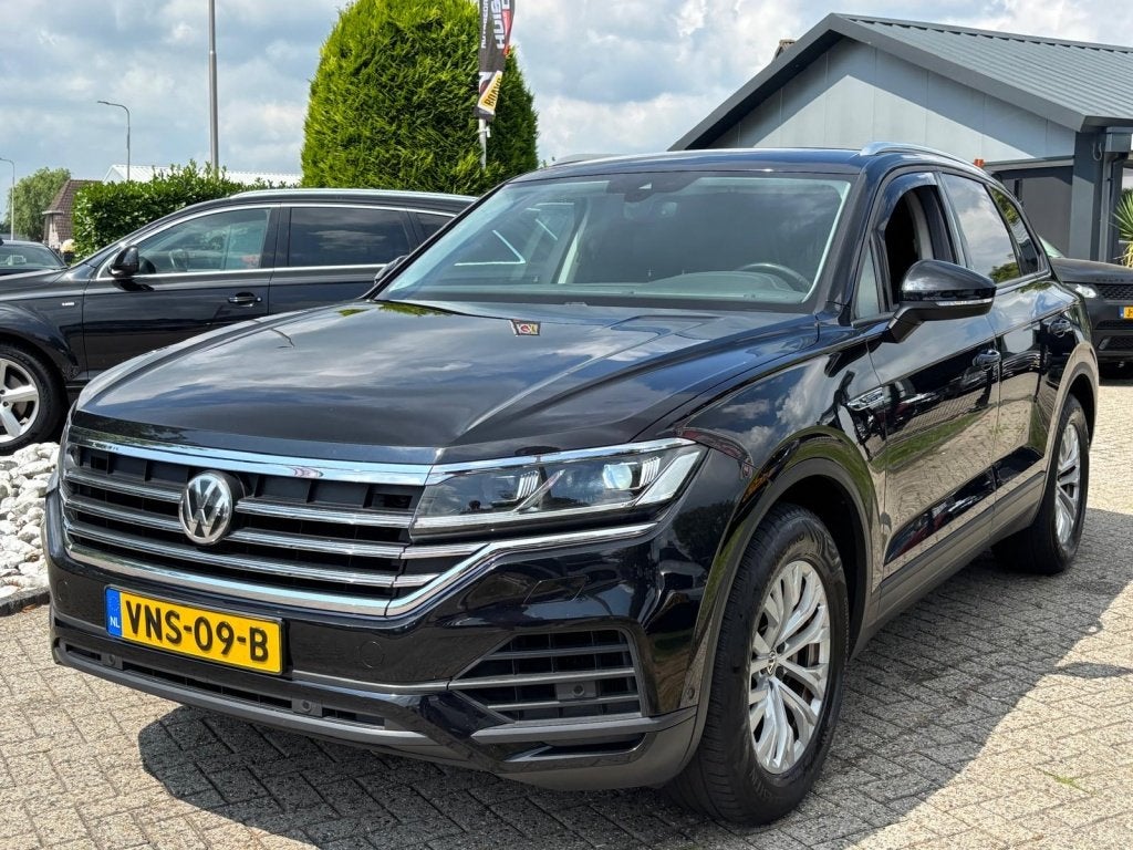 Volkswagen Touareg 3.0 TDI Grijs Kenteken Bedrijfsauto 2019, Auto's, Automaat, Gebruikt, Zwart, Bedrijf