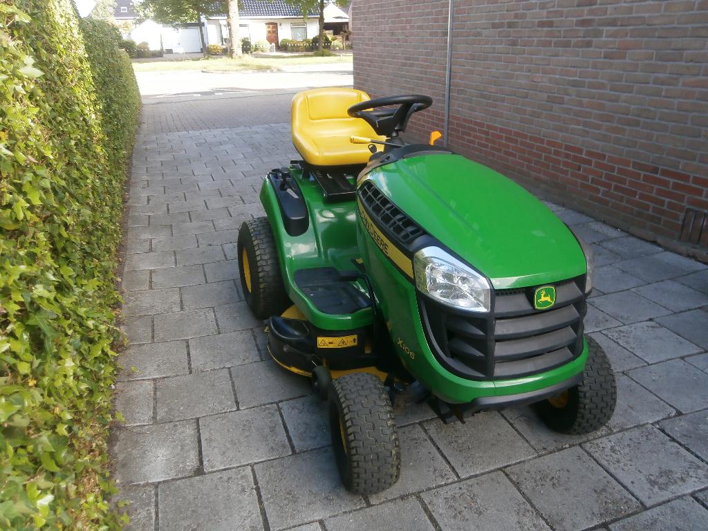 zgan john deere x106 zitmaaier met nog geen 80 uur, Zo goed als nieuw, Ophalen, John Deere, John deere